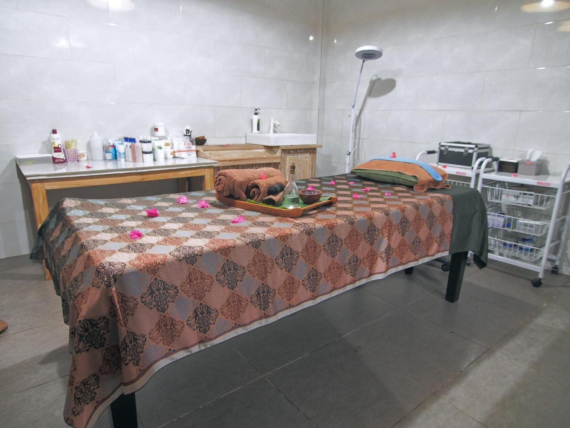 Coco Breeze Spa Hotel Gili Air Dış mekan fotoğraf